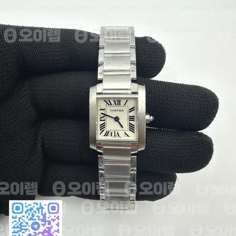 8848공장 까르띠에 탱크 프랑세즈 레이디스 25MM 스틸 화이트다이얼 브레이슬릿 TANK FRANCAISE LADIES 25MM SS WHITE DIAL ON SS BRACELET RONDA QUARTZ