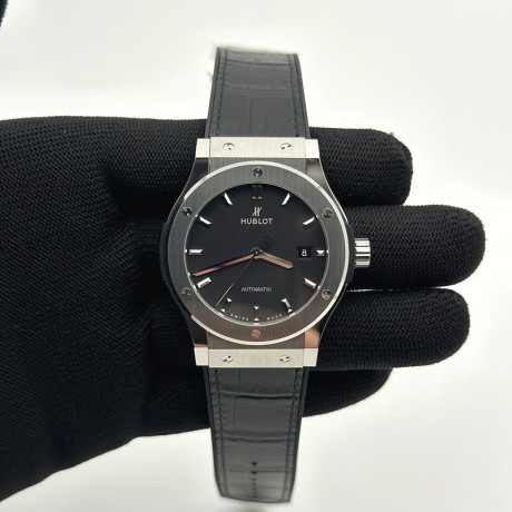 JJ+공장 위블로 클래식퓨전 42mm 블랙다이얼 가죽스트랩 Classic Fusion Bang 42mm SS/LE Black JJ+F A1110  (제이제이플러스)