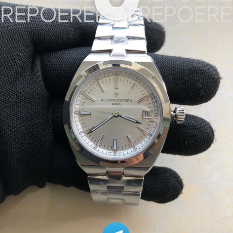 BP공장 바쉐론콘스탄틴 오버시즈 스틸 OVERSEAS AUTOMATIC  SS WHITE DIAL ON RG BRACELET A5100