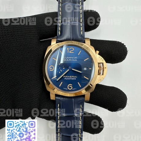 VS공장 파네라이 PAM1114 로즈골드금통 블루다이얼 블루핸즈 가죽스트랩 Pre Order PAM1114  RG VSF 1:1 Best Edition Blue Dial on Blue Leather Strap P.9010 Super Clone SB공장