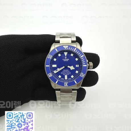 XF공장 V5 펠라고스 티타늄 블루다이얼 Pelagos XF 1:1 V4 Best Edition Blue dial Blue Bezel on Titanium Bracelet MIYOTA 9015 to Cal