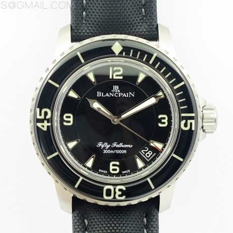 ZF공장 블랑팡 피프티패덤즈 티타늄 블랙다이얼 캔버스스트랩 FIFTY FATHOMS TITANIUM BLACK DIAL ON SAIL-CANVAS STRAP A1315 (FREE EXTRA STRAP)