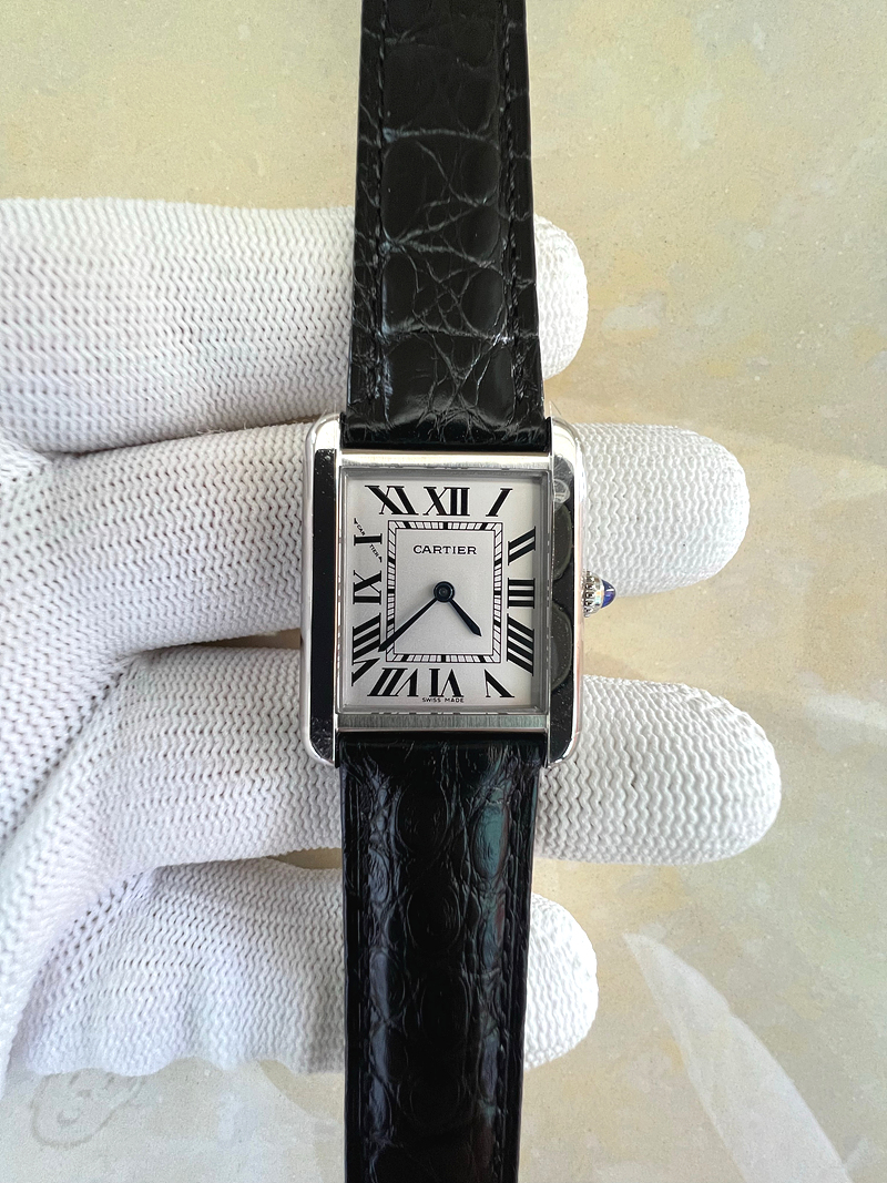 국내배송!! AF공장 까르띠에 탱크솔로 24MM 스틸 화이트다이얼 블랙크로커다일스트랩 (고유번호 w4f2)